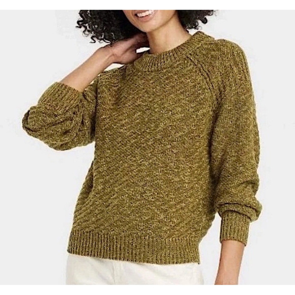 hread Women's crewneck cotton-blend knit pullover sweater